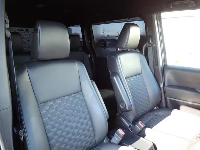 Toyota VOXY S-Z 2022 — миниатюра 4