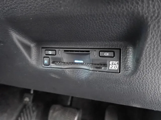 Toyota SIENTA HYBRID Z 2023 — миниатюра 5