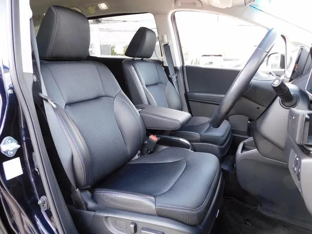 Honda ODYSSEY HYBRID e:HEV ABSOLUTE EX 2022 — миниатюра 4
