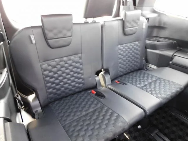 Toyota VOXY HYBRID S-Z 2023 — миниатюра 5