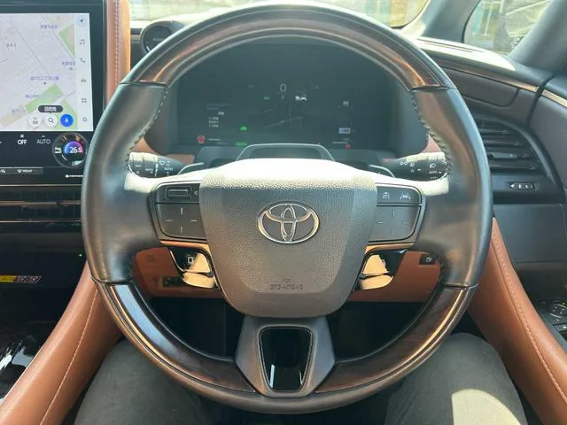 Toyota VELLFIRE HYBRID Z PREMIER 2024 — миниатюра 2