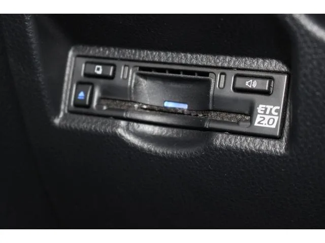 Toyota VOXY HYBRID S-Z 2023 — миниатюра 3