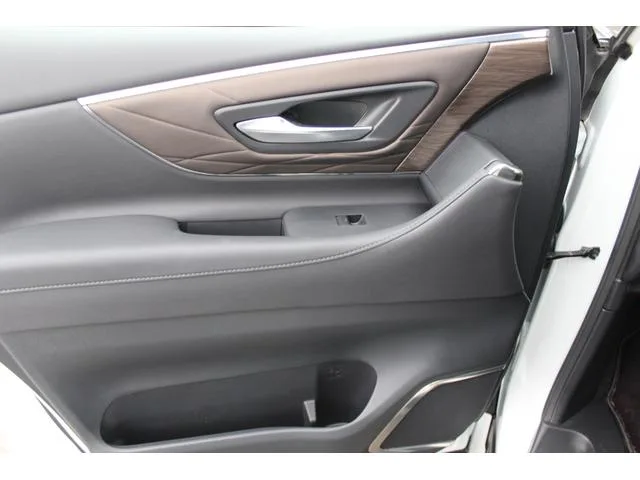 Toyota ALPHARD HYBRID EXECUTIVE LOUNGE 2023 — миниатюра 4