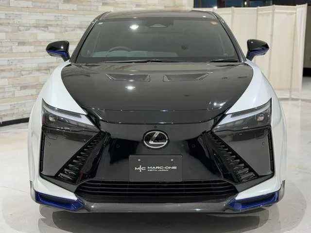 Lexus RZ RZ450E F SPORT PERFORMANCE 2024 — миниатюра 3