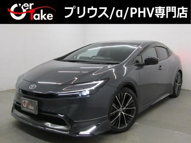 Toyota PRIUS Z 2023 — фото 1, купить с доставкой в Москву
