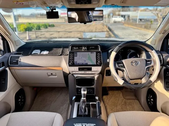 Toyota Land Cruiser Prado TX L PACKAGE MATT BLACK EDITION 2022 — миниатюра 3