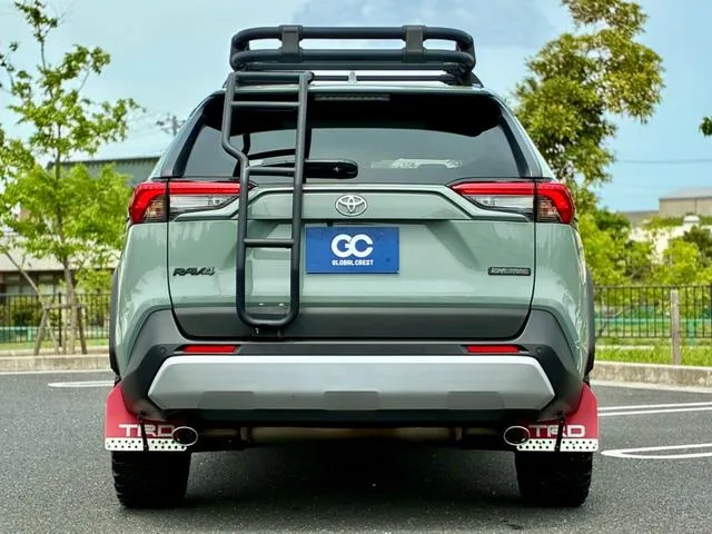 Toyota RAV4 ADVENTURE 2023 — миниатюра 2