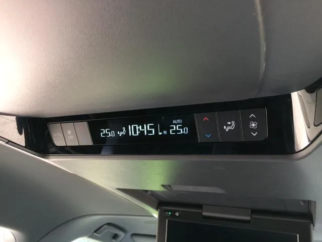 Toyota ALPHARD HYBRID Z 2023 — миниатюра 4