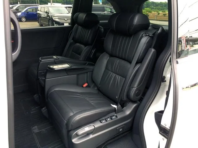 Honda ODYSSEY HYBRID e:HEV ABSOLUTE EX BLACK EDITION 2024 — миниатюра 3