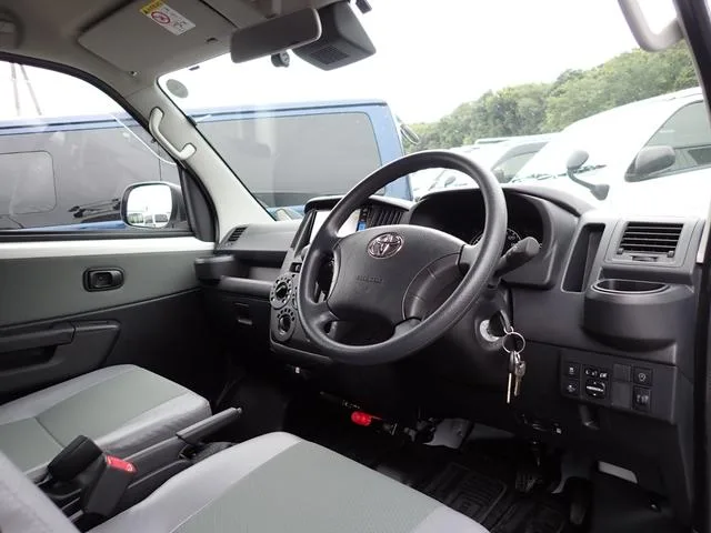 Toyota TOWNACE VAN GL 2024 — миниатюра 4