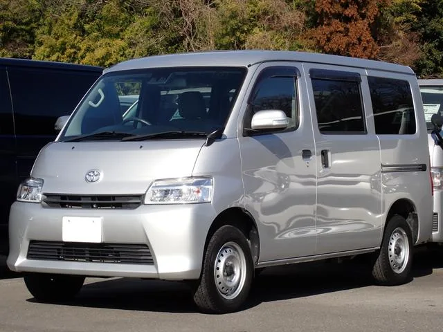 Toyota TOWNACE VAN GL 2022 — фото 1, купить с доставкой в Москву
