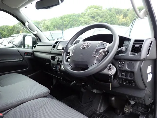 Toyota HIACE VAN DX GL PACKAGE 2022 — миниатюра 4