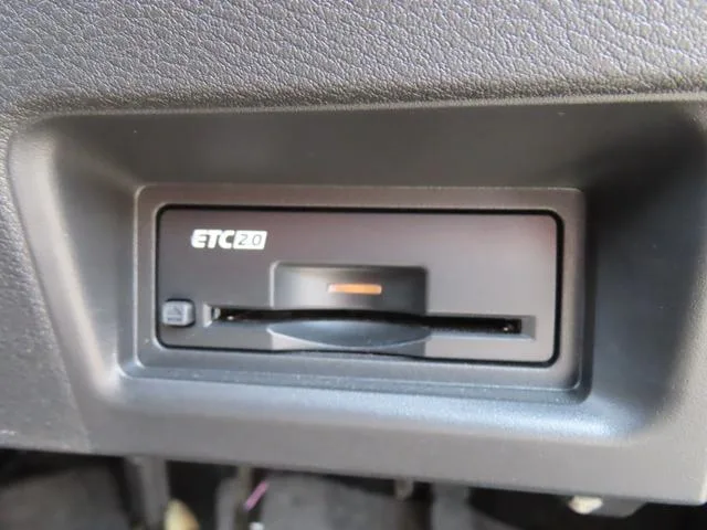 Nissan SERENA E-POWER HIGHWAY STAR V 2025 — миниатюра 2