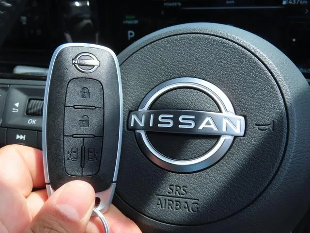 Nissan SERENA E-POWER HIGHWAY STAR V 2025 — миниатюра 3