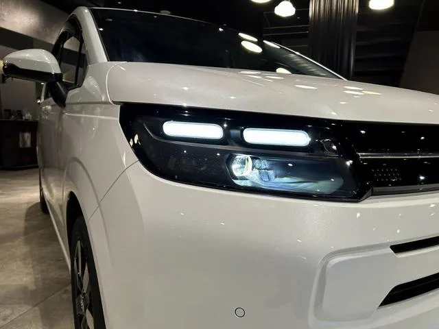 Honda FREED E:HEV AIR EX 2025 — миниатюра 4