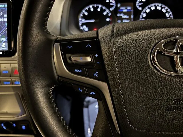 Toyota Land Cruiser Prado TX L PACKAGE MATT BLACK EDITION 2023 — миниатюра 5