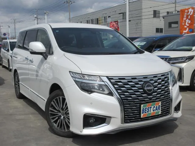 Nissan ELGRAND 250HIGHWAY STAR S 2024 — фото 1, купить с доставкой в Москву