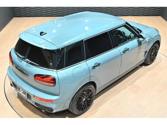 MINI MINI COOPER S CLUBMAN UNTOLD EDITION 2023 — миниатюра 3