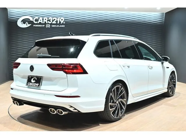 Volkswagen GOLF R VARIANT BASE GRADE 2023 — миниатюра 3