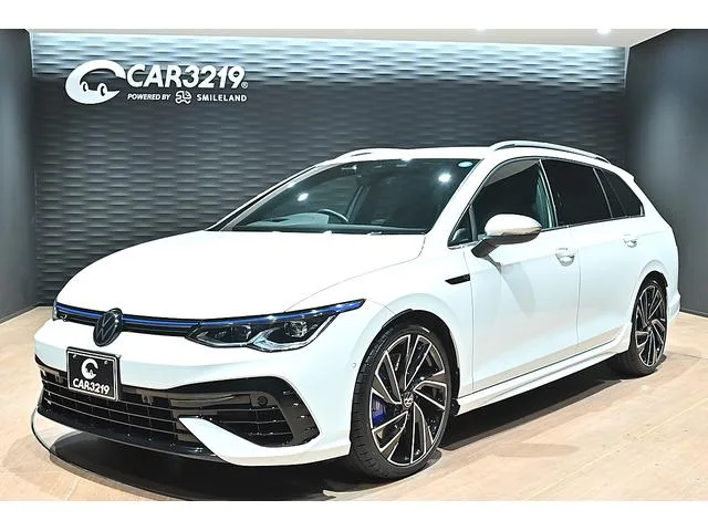 Volkswagen GOLF R VARIANT BASE GRADE 2023 — фото 1, купить с доставкой в Москву