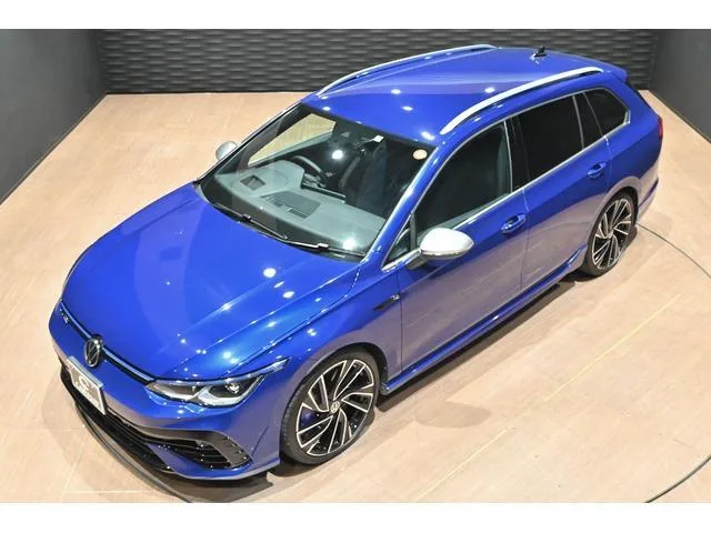 Volkswagen GOLF R VARIANT BASE GRADE 2023 — миниатюра 3