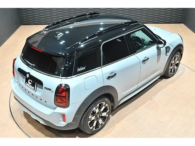 MINI MINI COOPER D CROSSOVER UNTAMED EDITION 2022 — миниатюра 2