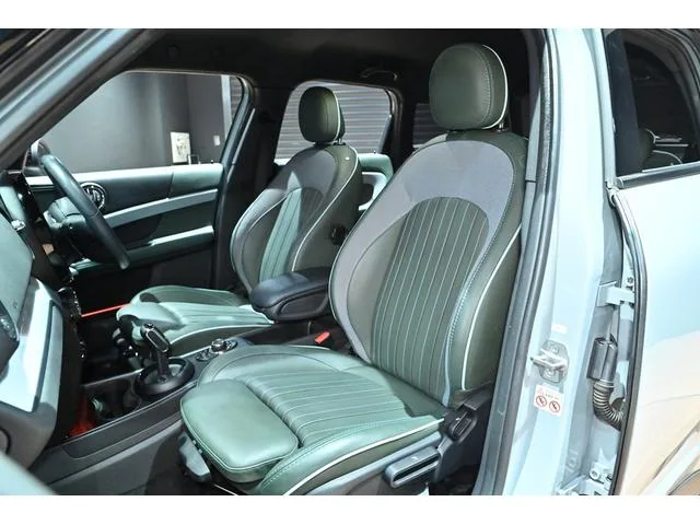 MINI MINI COOPER D CROSSOVER UNTAMED EDITION 2022 — миниатюра 4