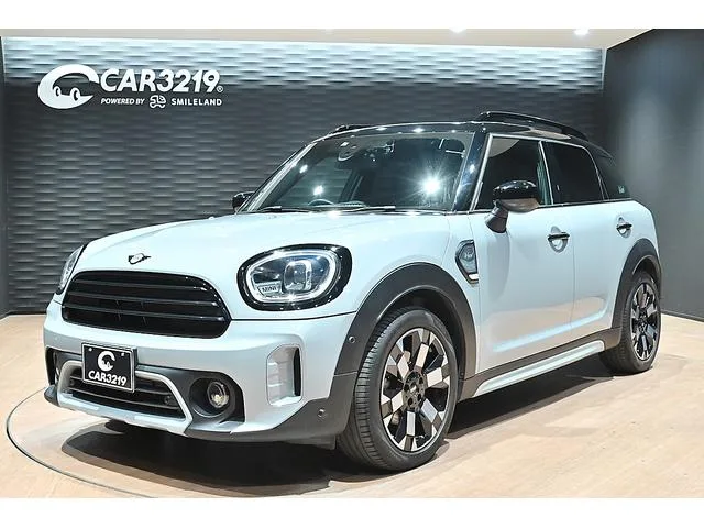 MINI MINI COOPER D CROSSOVER UNTAMED EDITION 2022 — фото 1, купить с доставкой в Москву