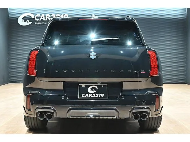 MINI MINI JOHN COOPER WORKS COUNTRYMAN ALL4 JOHN COOPER WORKS TRIM 2024 — миниатюра 2