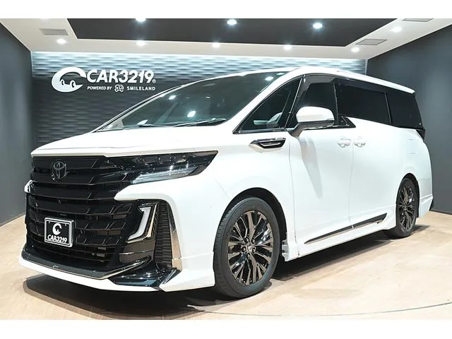 Toyota VELLFIRE HYBRID Z PREMIER 2023 — фото 1, купить с доставкой в Москву
