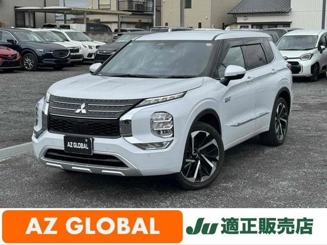 Mitsubishi OUTLANDER PHEV P 2022 — фото 1, купить с доставкой в Москву