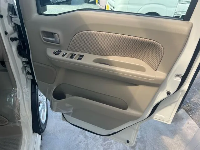 Suzuki EVERY WAGON PZ TURBO SPECIAL 2025 — миниатюра 5