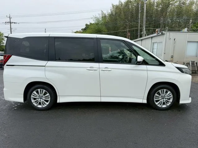 Toyota NOAH S-G 2023 — миниатюра 3