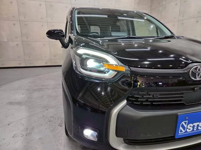 Toyota SIENTA Z 2023 — миниатюра 3