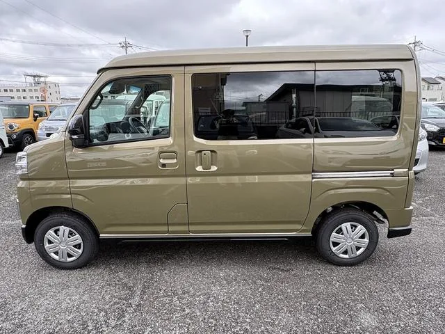Daihatsu ATRAI RS 2025 — миниатюра 2