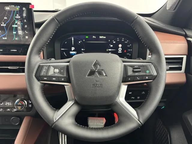 Mitsubishi OUTLANDER PHEV P EXECUTIVE PACKAGE 2025 — миниатюра 4