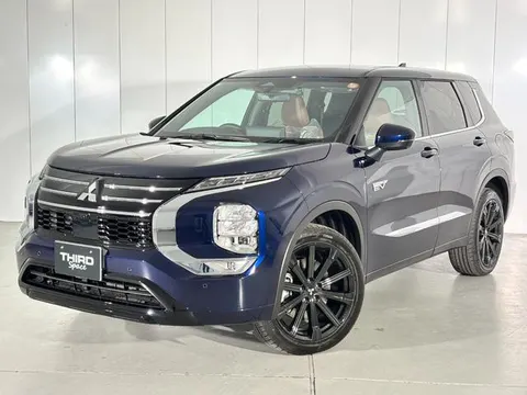 Mitsubishi OUTLANDER PHEV 2025 купить в Москве