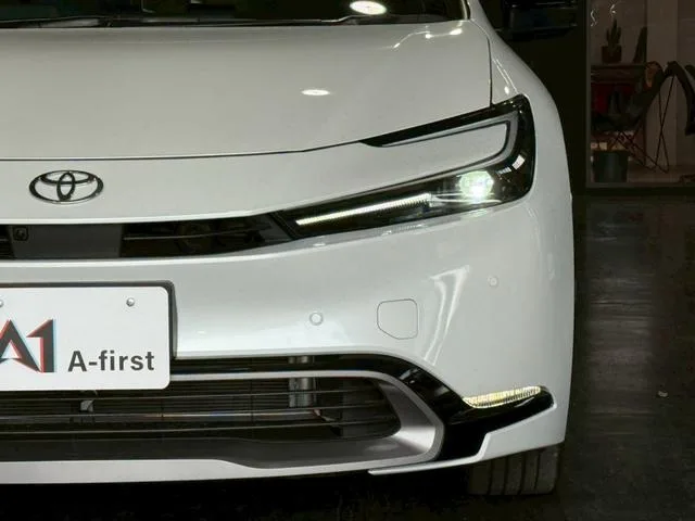 Toyota PRIUS Z 2024 — миниатюра 2