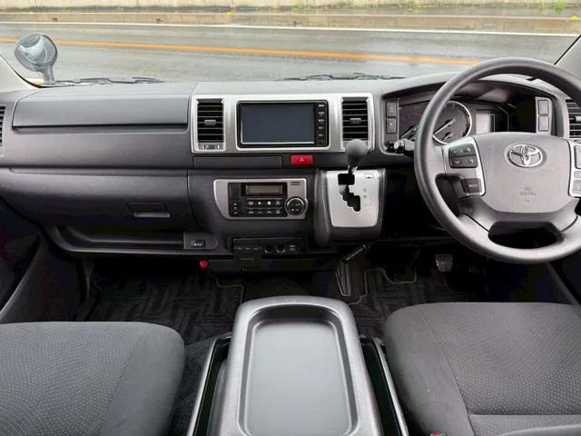 Toyota HIACE VAN LONG SUPER GL 2022 — миниатюра 4