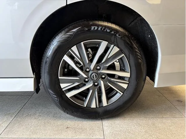 Nissan SERENA E-4ORCE HIGHWAY STAR V 2025 — миниатюра 3