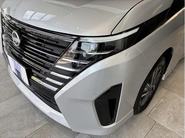 Nissan SERENA E-4ORCE HIGHWAY STAR V 2025 — миниатюра 4