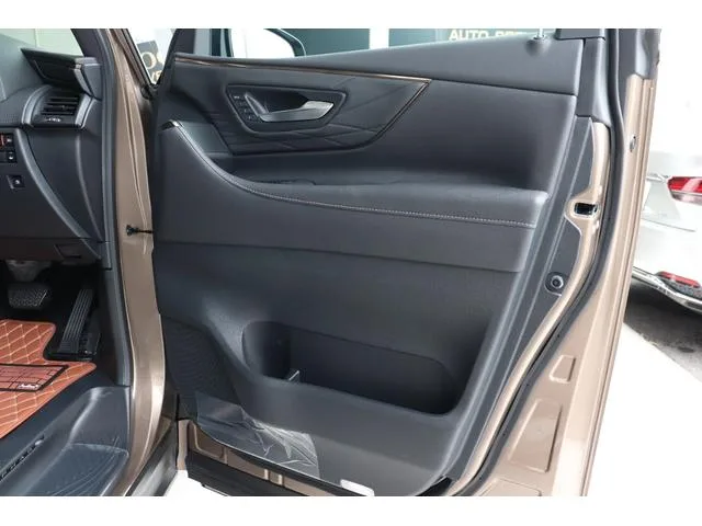 Toyota ALPHARD Z 2025 — миниатюра 5