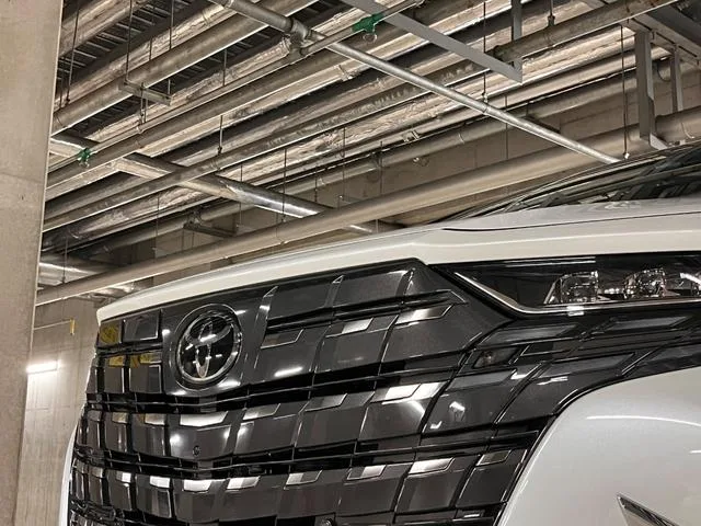 Toyota ALPHARD Z 2024 — миниатюра 3