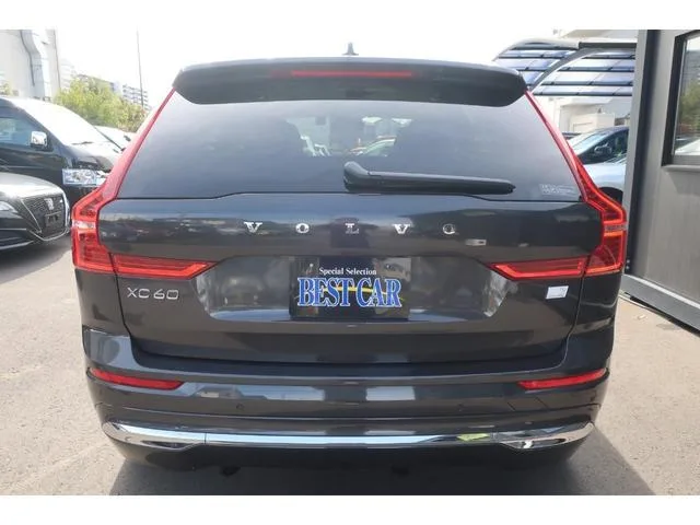 Volvo XC60 RECHARGE PLUG IN HYBRID T6 AWD INSCRIPTION 2022 — миниатюра 5