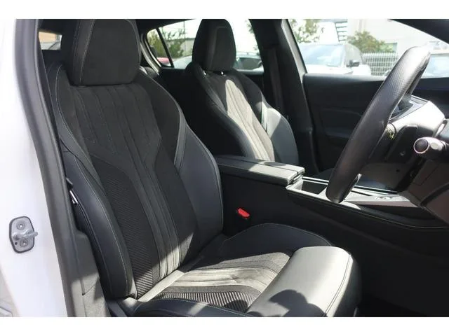 Peugeot 308 GT HYBRID 2023 — миниатюра 5