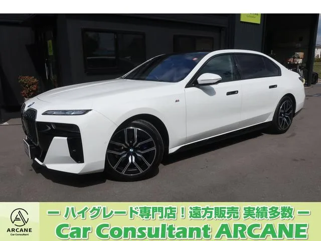 BMW 7 Series 740i M-SPORT 2024 — фото 1, купить с доставкой в Москву