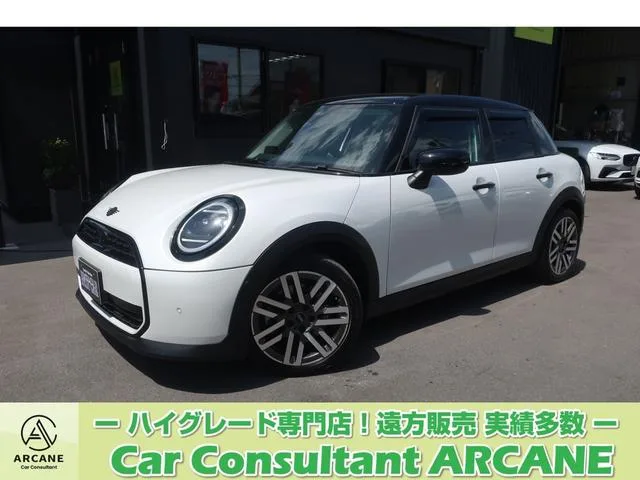MINI MINI COOPER C CLASSIC TRIM 2025 — фото 1, купить с доставкой в Москву