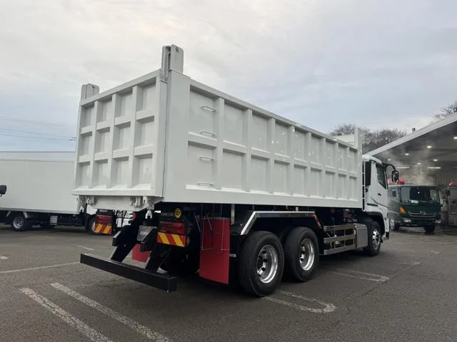 Mitsubishi Fuso SUPER GREAT 2025 — миниатюра 2