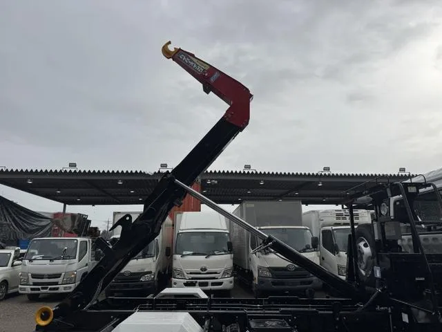 Mitsubishi Fuso FIGHTER 2025 — миниатюра 4