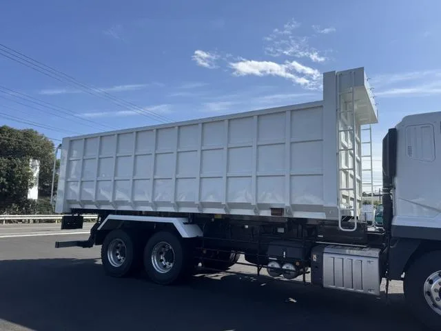 Mitsubishi Fuso SUPER GREAT 2024 — миниатюра 2